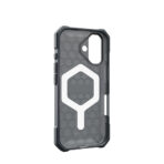 Гръб на UAG Essential Armor кейс за iPhone 17 Pro с полупрозрачен Ash дизайн